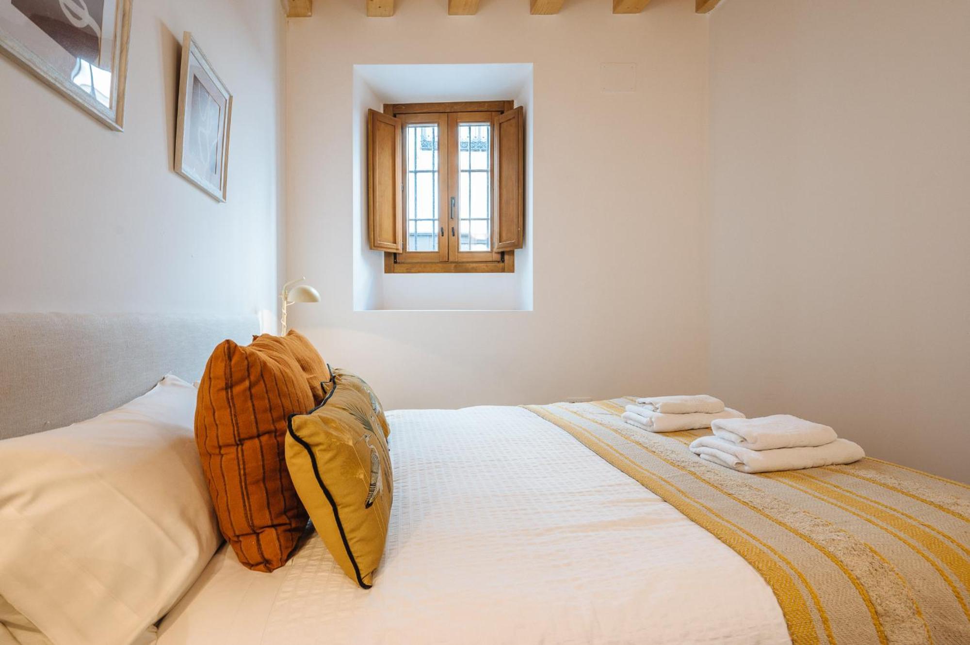Preciosa Casa Renovada Centro Historico 11 Personas Villa Seville Luaran gambar